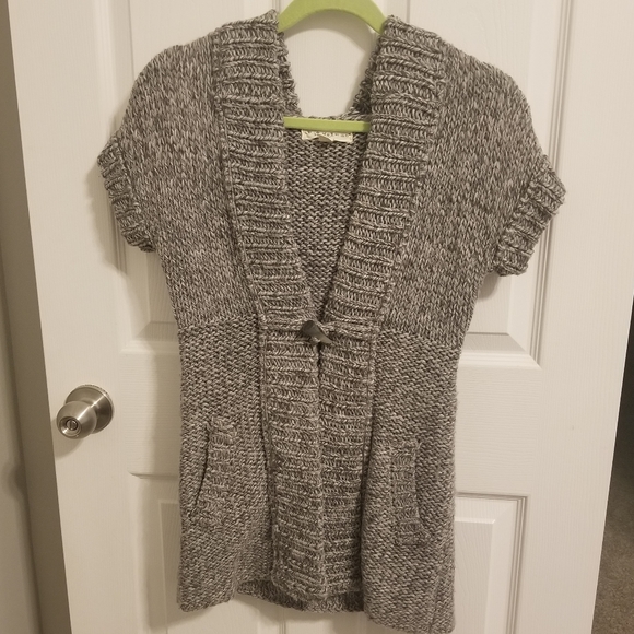 Hooded Sweater Vest - Picture 1 of 4